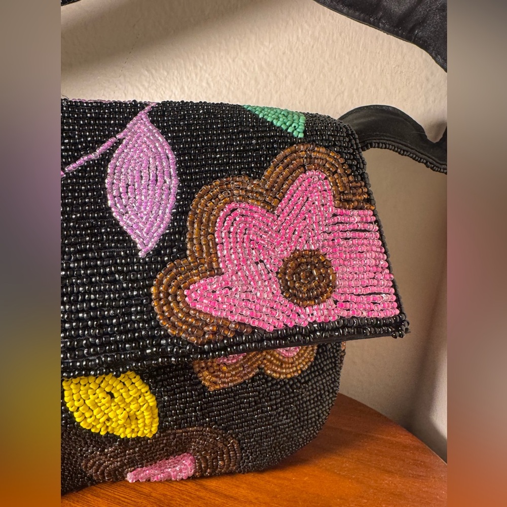 Vintage Another Y&S Original Beaded Flower Bag - Picture 4 of 10
